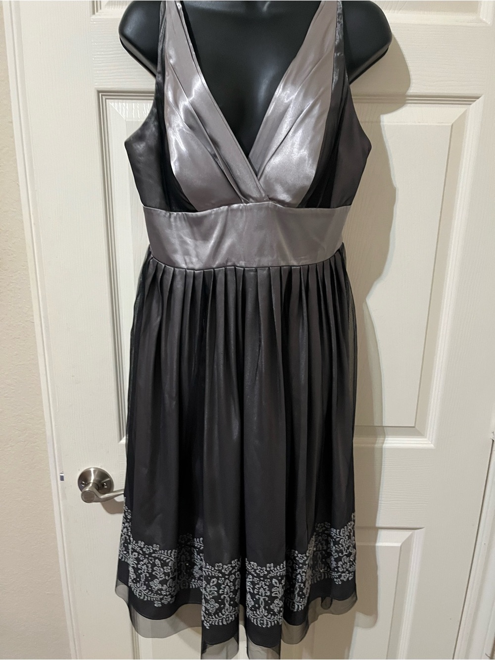 Night Way Collections Black and Silver Satin-Trim Midi Dress